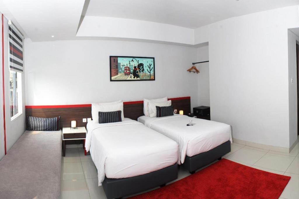 Hi Hotel Senen Jakarta Eksteriør billede