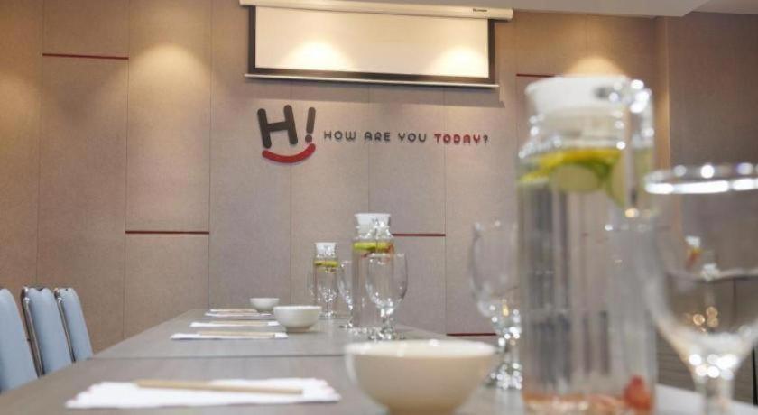 Hi Hotel Senen Jakarta Eksteriør billede