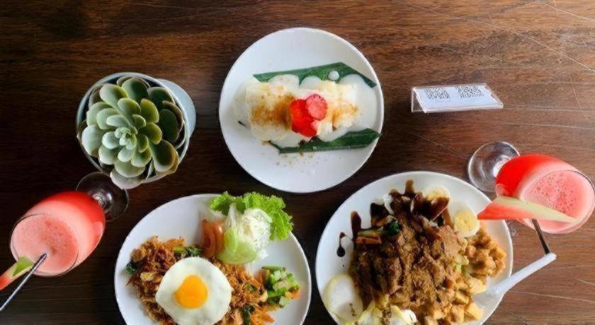 Hi Hotel Senen Jakarta Eksteriør billede